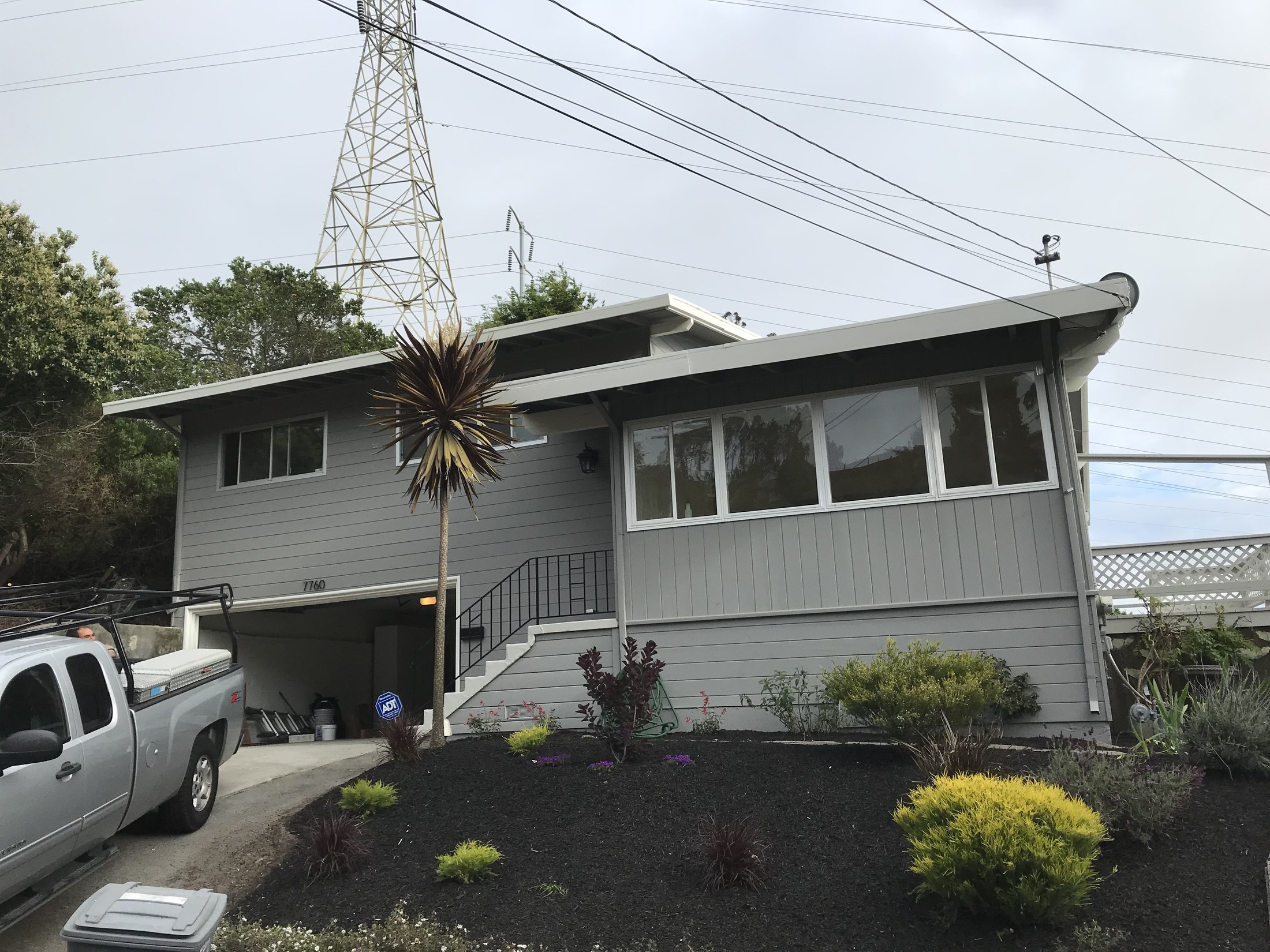 Exterior house paint after repainting by 360 Construction JN
